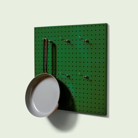 The Pegboard Set