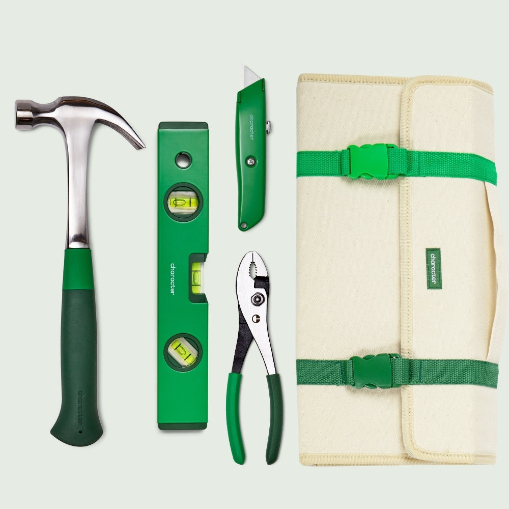 The Hanging Tools Bundle – Character